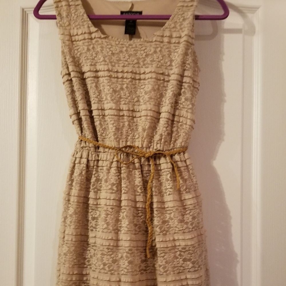 4p-Lace Tan sleeveless dress girls